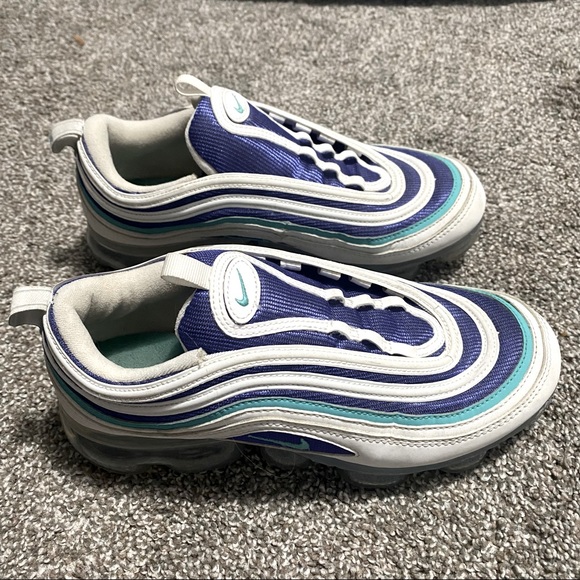 Nike Air Max - Picture 2 of 2